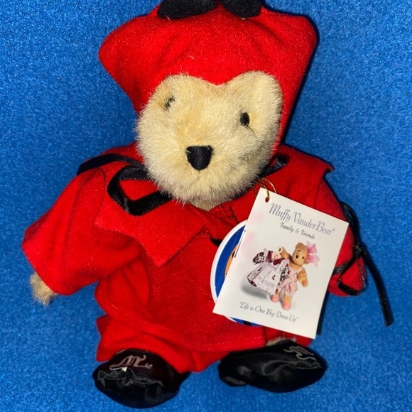 Muffy Vanderbear Scared Stiff Muffy - Picture 4 of 5